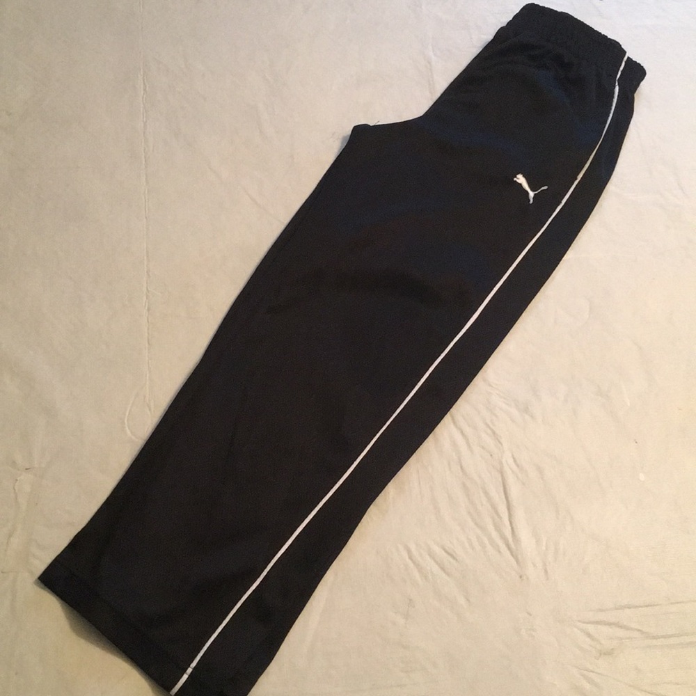 Boys Puma athletic pants